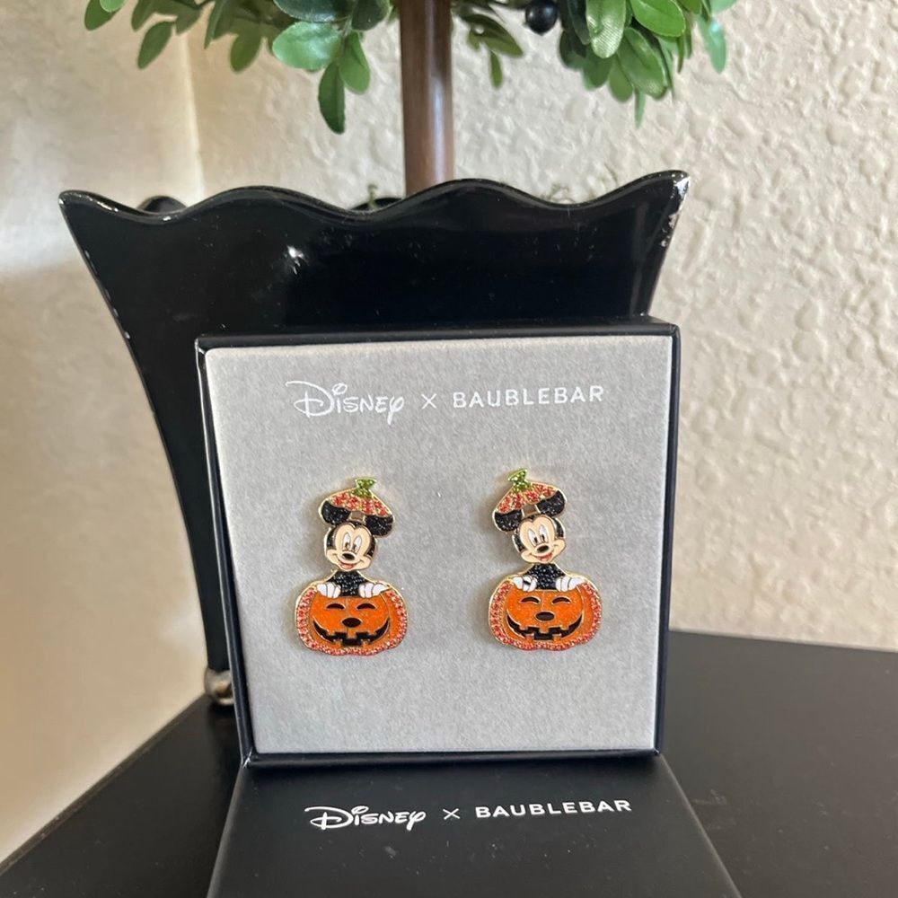 Disney X Baublebar Mickey Mouse Pumpkin Movable Halloween Fall Earrings … - Picture 3 of 5
